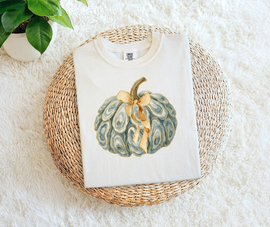 Oyster Shell Pumpkin with Gold Bow