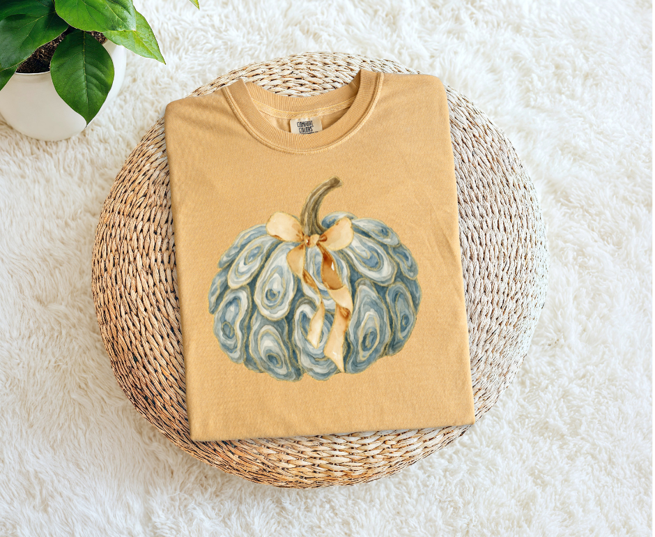 Oyster Shell Pumpkin with Gold Bow